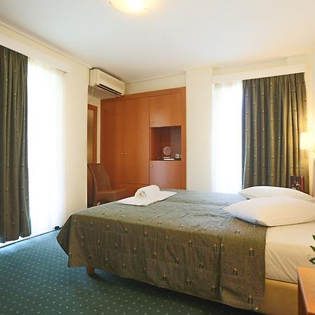 Nestorion Hotel Atenas Exterior foto